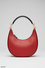 Le Gina Voyage Red + Black – Front Portrait