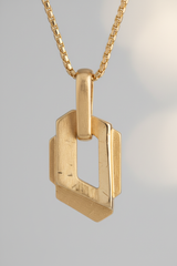 Le Nova Necklace – Jewelry Texture Macro