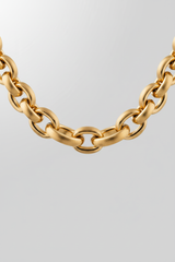 Le Nova Necklace – Chain Detail Shot