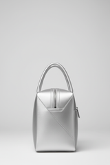 Executive Carry Weekender in Silver Structured Matte Leather – front portrait
