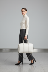 Executive Carry Weekender in White Refined Smooth Leather – lifestyle travel model