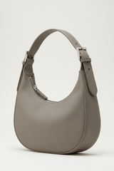Le Gina Gray – Front Angle
