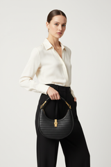 Le Gina Studio Black + Gold – Model Shot